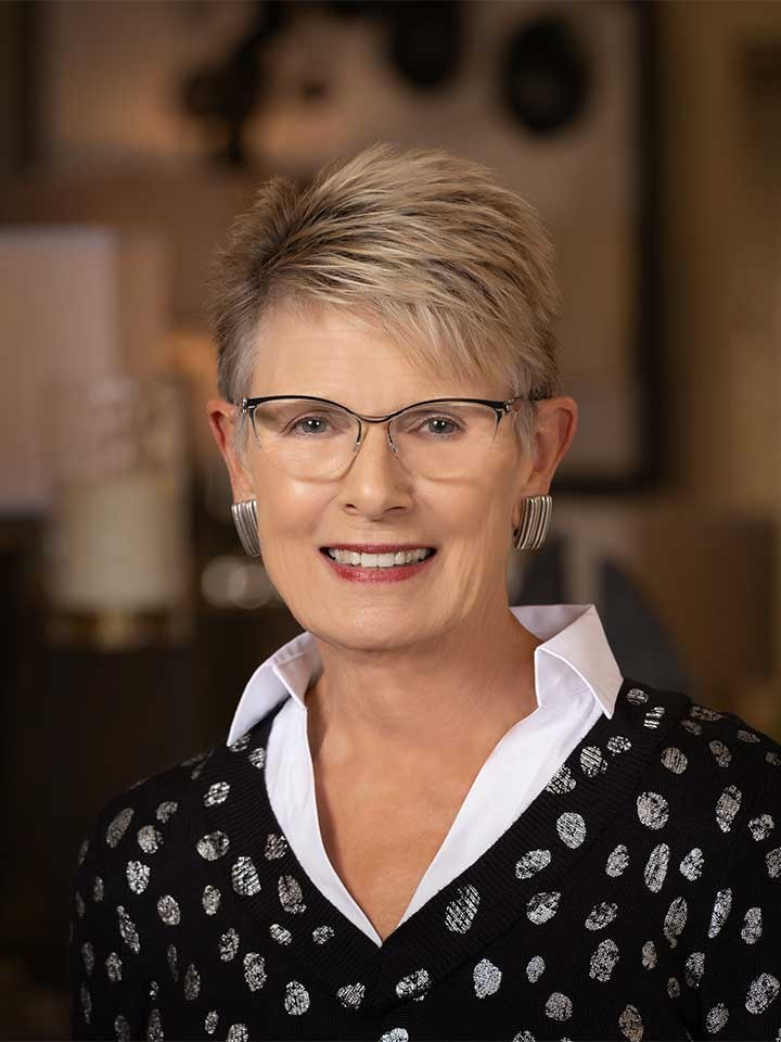 Meet the Team of Spencer Carlson Near Kennewick, Washington, like Owner & Interior Designer Paula Spencer